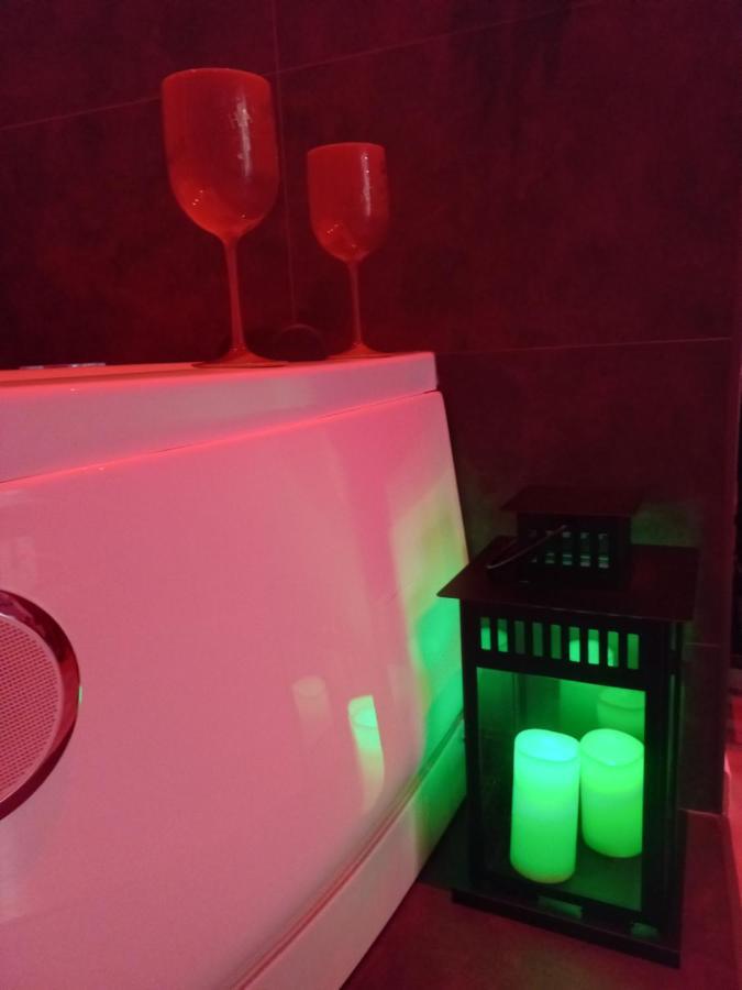 Game Room Epernay Bagian luar foto